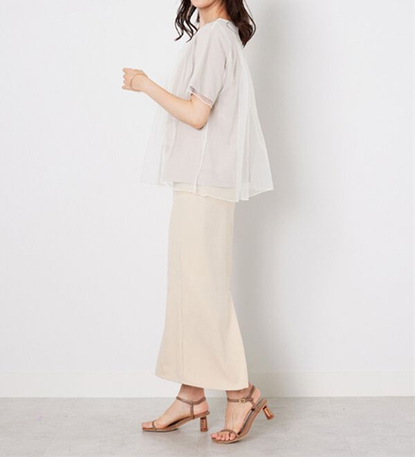 BELLUNA（ベルーナ）の「チュール重ねロゴプリントプルオーバー（カットソー）」｜詳細画像