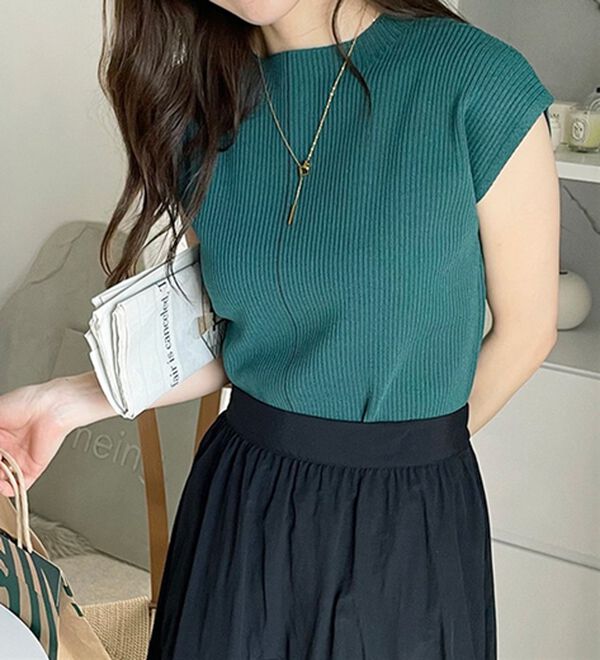 GeeRA（ジーラ）の「配色ラインフレンチスリーブニット（ニット・セーター）」｜ダークグリーン