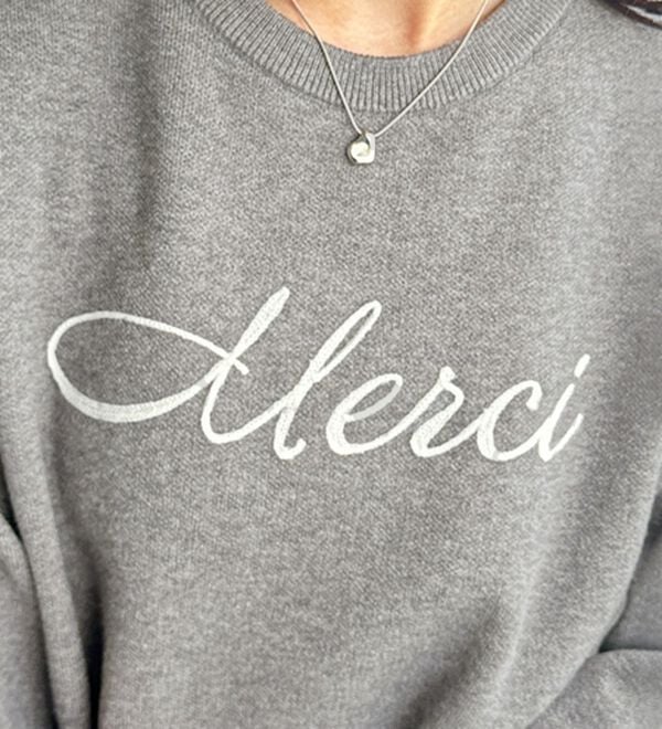 GeeRA（ジーラ）の「チェーン刺しゅうニットプルオーバー（ニット・セーター）」｜詳細画像