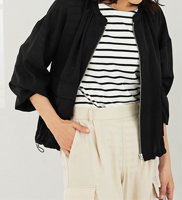 BELLUNA（ベルーナ）の「とろみ素材ポケットデザインブルゾン（ブルゾン）」｜詳細画像