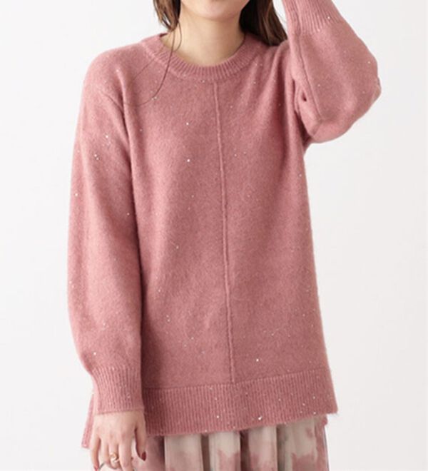 BELLUNA（ベルーナ）の「スパンコール使いラメニットプルオーバー（ニット・セーター）」｜コーラル系