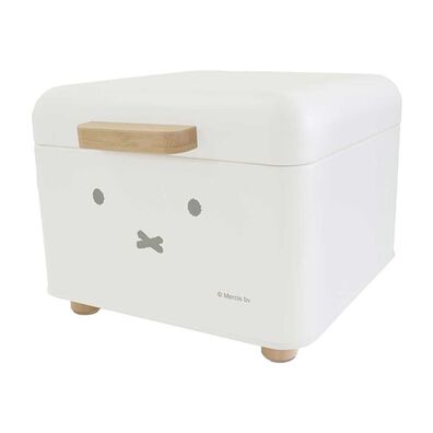 iellio（イエリオ）の「ミッフィーブレッドケース（その他キッチン用品）」