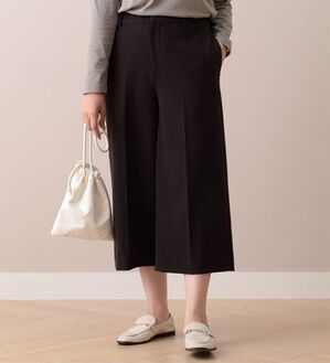 BELLUNA（ベルーナ）の「ウール調センタープレスクロップドパンツ（クロップドパンツ）」｜こげ茶