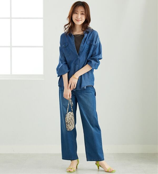 BELLUNA（ベルーナ）の「デニム素材ポケット付ゆったりシャツ（チュニック）」｜詳細画像