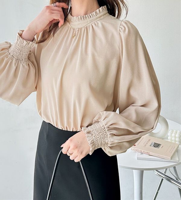 GeeRA（ジーラ）の「フリル衿バルーンスリーブブラウス（ブラウス）」｜詳細画像