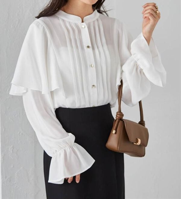 RANAN（ラナン）の「ピンタックフレアー長袖ブラウス（ブラウス）」｜詳細画像