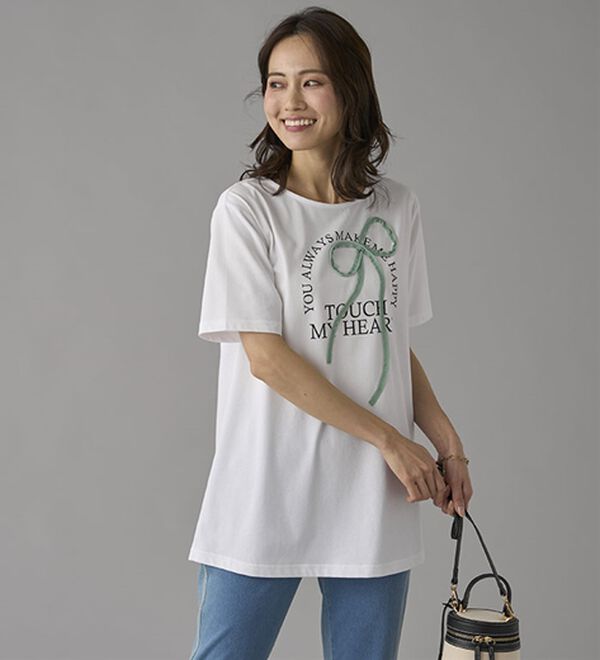 BELLUNA（ベルーナ）の「一枚で着映えるデコラＴ（Tシャツ）」｜詳細画像