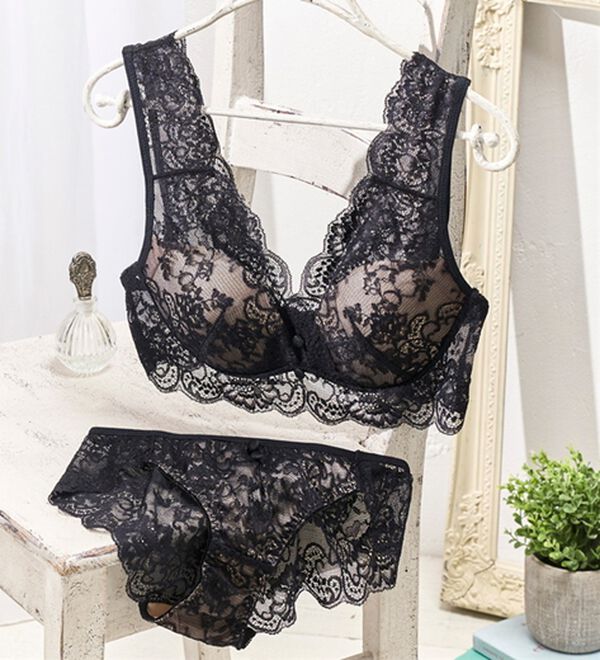 YU'NOW（ユナウ）の「リラックスレーシーブラレット＆ショーツセット（ブラジャー＆ショーツセット）」｜詳細画像