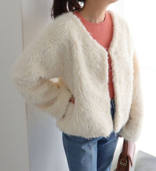 Pierrot（ピエロ）の「シャギーボアショートコート（ショートコート）」｜詳細画像