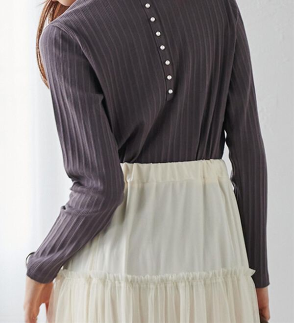 RANAN（ラナン）の「バックパール調釦リブカットソープルオーバー（カットソー）」｜詳細画像