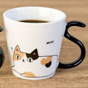 「猫兄弟しっぽマグ（その他キッチン用品）」｜ミケ