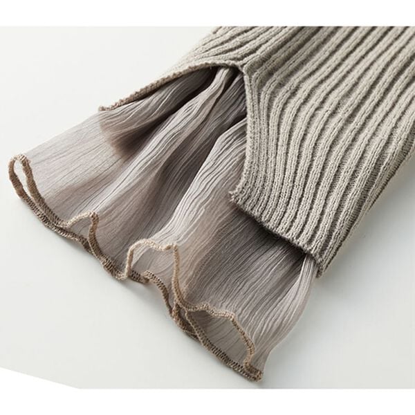 GeeRA（ジーラ）の「シアー付ハイネックリブニットトップス（ニット・セーター）」｜詳細画像