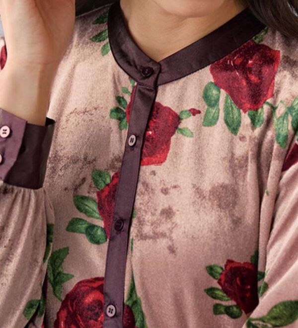 BELLUNA（ベルーナ）の「花柄ベロアプリントワンピース（その他ワンピース）」｜詳細画像