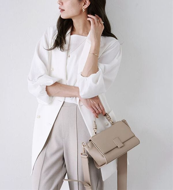 Pierrot（ピエロ）の「スクエアネックボリュームブラウス（ブラウス）」｜詳細画像