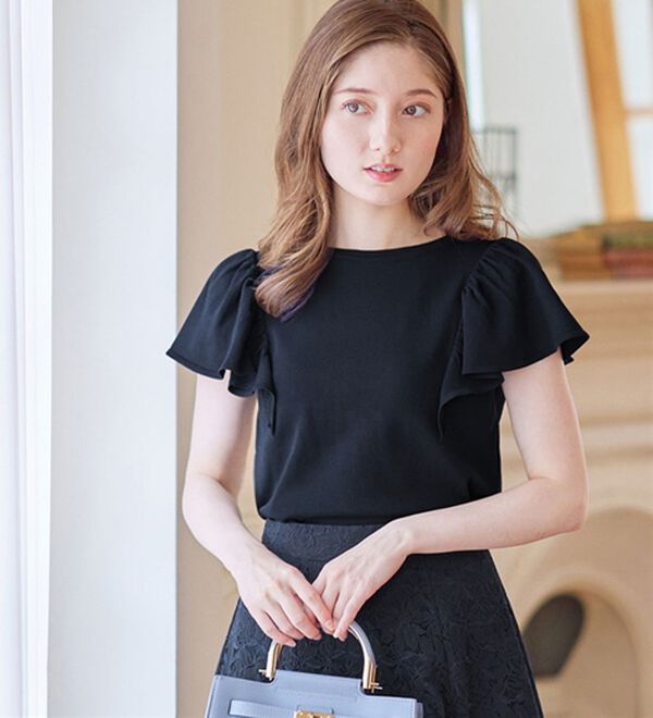 alotta（アロッタ）の「パール調ボタンフリル袖サマーニット【美人百花掲載】（ニット・セーター）」｜ネイビー