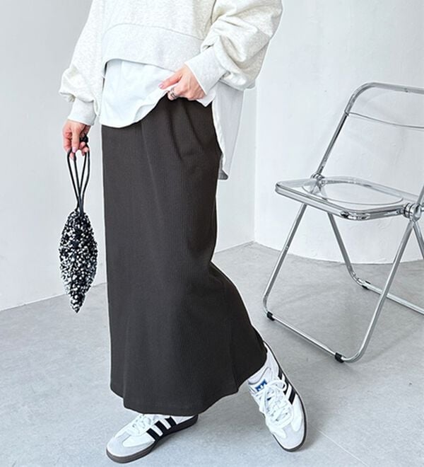 GeeRA（ジーラ）の「【着回し力◎】楽ちんすっきり見え！リブロングスカート（ロングスカート）」｜詳細画像