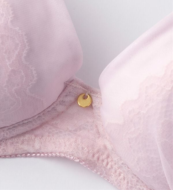 YU'NOW（ユナウ）の「ぷるるん谷間のノンワイヤーブラ＆ショーツ（ブラジャー＆ショーツセット）」｜詳細画像