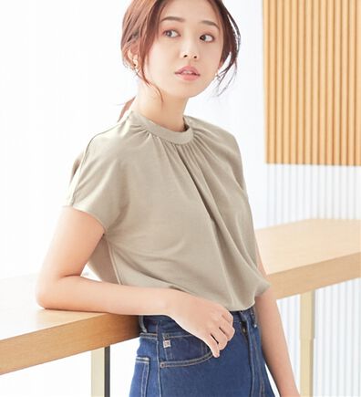 alotta（アロッタ）の「【接触冷感】ギャザーデザインカットソーブラウス（ブラウス）」