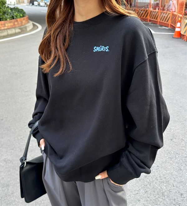 GeeRA（ジーラ）の「【スマーフ】コラボプリントスウェット（メンズカットソー）」｜詳細画像