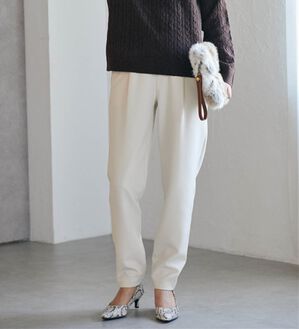 RANAN（ラナン）の「あったか！裏起毛美脚シルエットタックパンツ（フルレングスパンツ）」｜アイボリー