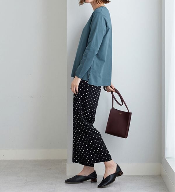 BELLUNA（ベルーナ）の「綿１００％大人顔サマ見えプルオーバー（カットソー）」｜詳細画像