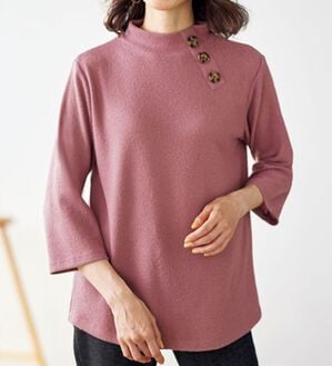 BELLUNA（ベルーナ）の「衿ボタンデザインニットソープルオーバー（カットソー）」｜ローズグレー