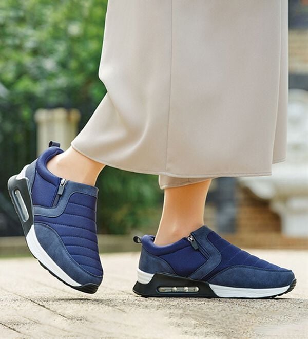 BELLUNA（ベルーナ）の「４Ｅボンディング風エアソールスニーカー（スニーカー）」｜詳細画像