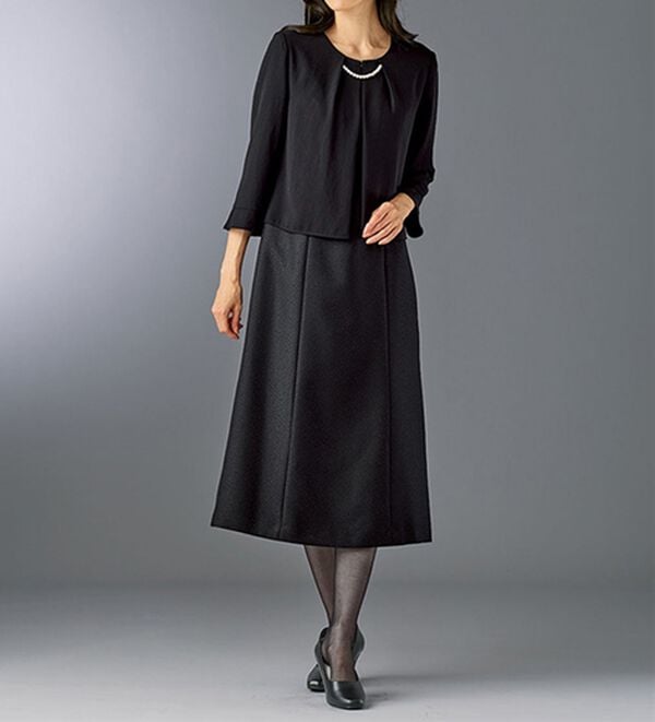 BELLUNA（ベルーナ）の「洗える防しわ北陸ジャカード使いワンピースアンサンブル（ブラックフォーマル（喪服・礼服））」｜詳細画像
