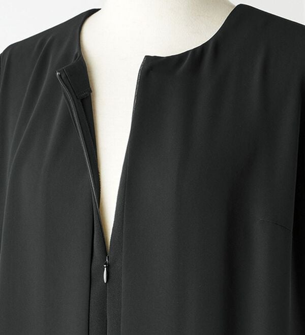 ルフラン（ルフラン）の「アイロンいらず重ね着風ワンピース（ブラックフォーマル（喪服・礼服））」｜詳細画像