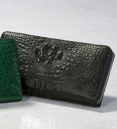 「希少なクラウン付きクロコラウンド長財布（メンズ財布・パスケース）」