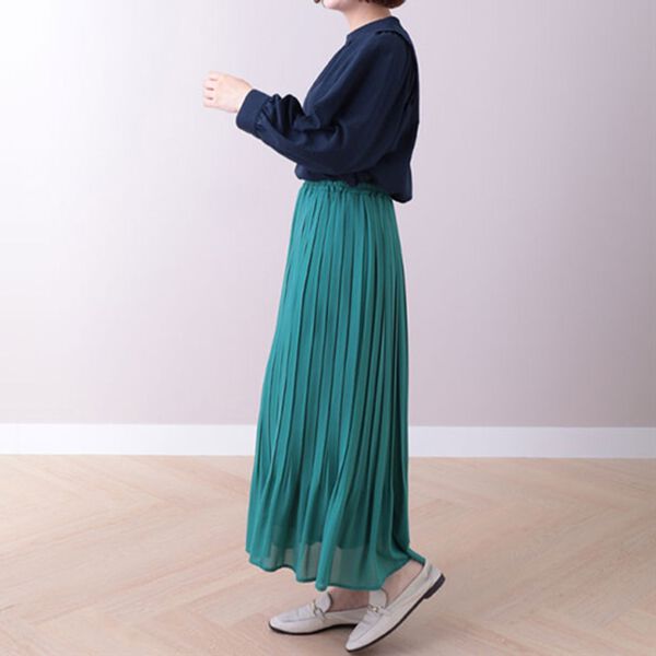 BELLUNA（ベルーナ）の「ビンテージ素材肩タックデザインブラウス（ブラウス）」｜詳細画像