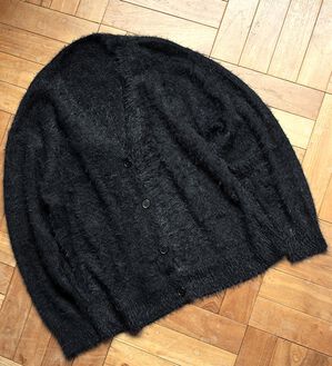 BELLUNA（ベルーナ）の「ふんわりシャギー素材ニットカーディガン（ニットカーディガン）」｜黒