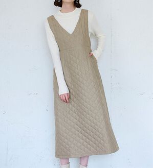 RANAN（ラナン）の「キルティングＶネックジャンパースカート（ジャンパースカート）」｜詳細画像