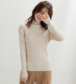 BELLUNA（ベルーナ）の「【安心感あるプチプラニット】リブニットタートルネックプルオーバー（ニット・セーター）」｜アイボリー