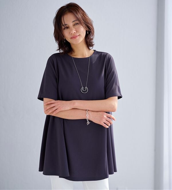 BELLUNA（ベルーナ）の「ひんやり！ポコポコエンボス素材－３ｋｇ見えチュニック（チュニック）」｜詳細画像