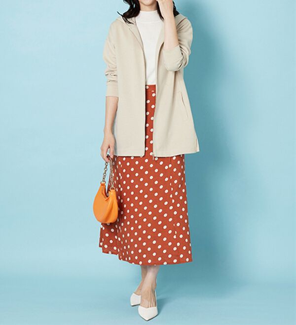 BELLUNA（ベルーナ）の「フードデザインとろみ素材ジップアップパーカー（パーカー）」｜詳細画像