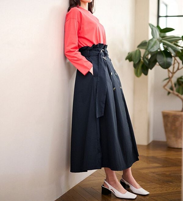 RANAN（ラナン）の「ナイロン素材トレンチフレアースカート（ロングスカート）」｜詳細画像