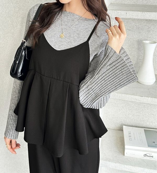 GeeRA（ジーラ）の「セットアップ風プリーツビスチェキャミサロペ（オールインワン）」｜詳細画像