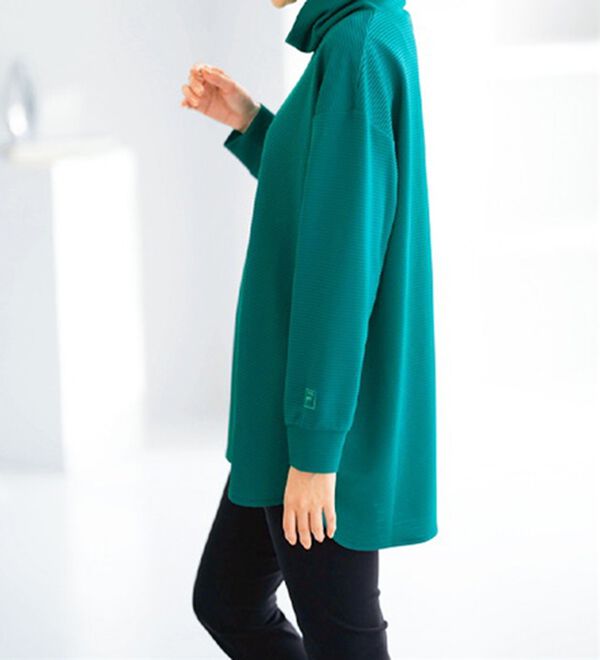 BELLUNA（ベルーナ）の「＜ＦＩＬＡ＞リップル素材ゆるタートルチュニック（チュニック）」｜詳細画像