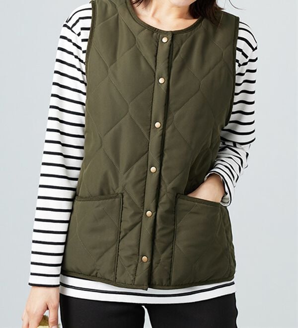 BELLUNA（ベルーナ）の「【洗える！】裏ファー素材中わたキルトベスト（ベスト）」｜詳細画像