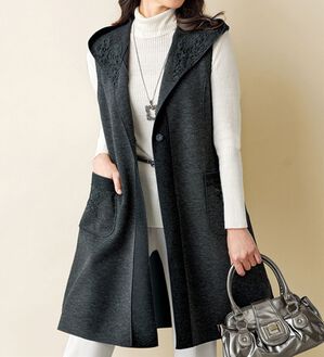 BELLUNA（ベルーナ）の「モチーフ使い配色デザインベスト（ベスト）」｜詳細画像