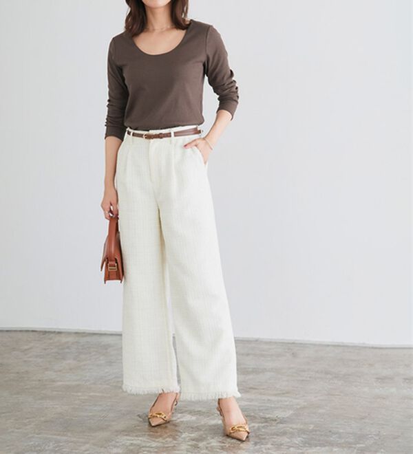 Pierrot（ピエロ）の「【ネックが選べる】テレコリブカットソー（カットソー）」｜詳細画像