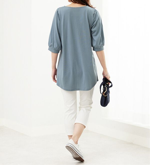 BELLUNA（ベルーナ）の「汗ジミ対策！ギャザー使いチュニック（チュニック）」｜詳細画像