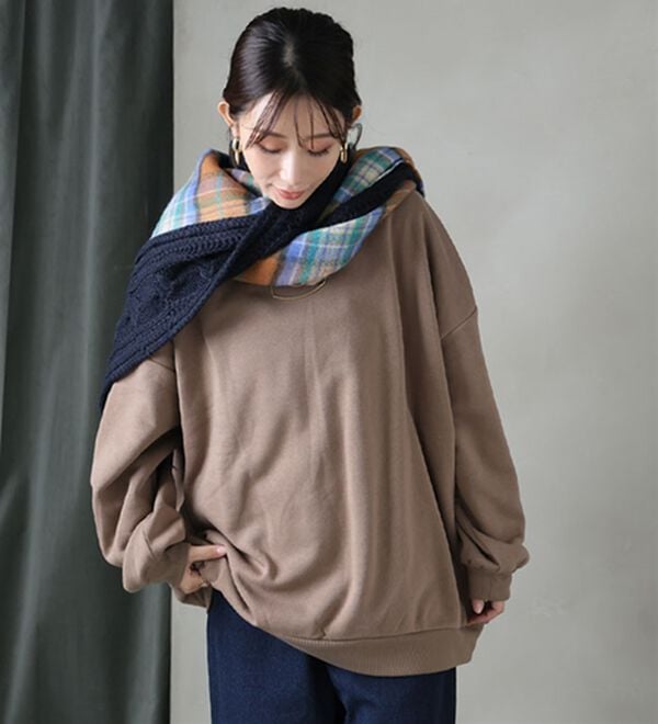 A HAPPY MARILYN（アハッピーマリリン）の「【Ｌ～８Ｌ】【ハピぽか裏起毛】２デザインから選べるロゴトレーナー 毛玉になりにくい（トレーナー・スウェット）」｜詳細画像