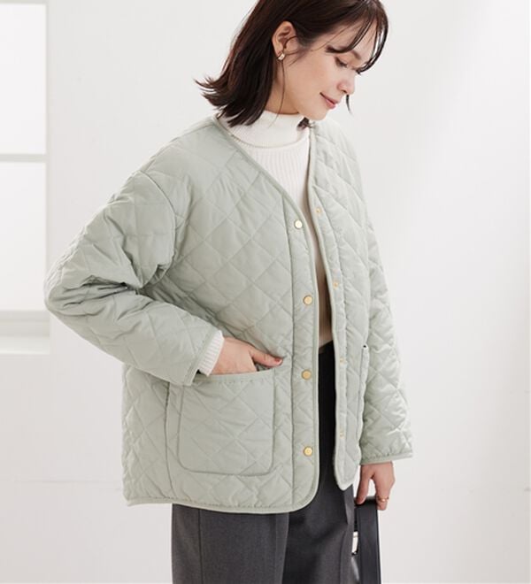 BELLUNA（ベルーナ）の「パイピング使い裏ボアキルトコート（ハーフコート）」｜詳細画像