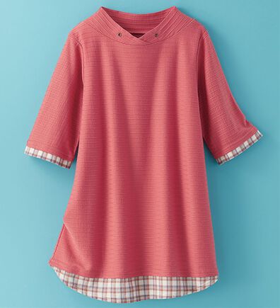 BELLUNA（ベルーナ）の「ひんやり冷感！タックジャカード素材重ね着風プルオーバー（カットソー）」