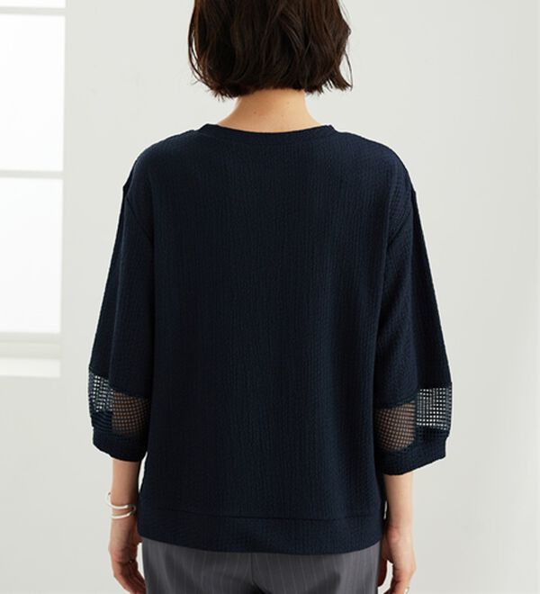 BELLUNA（ベルーナ）の「ジャカード素材袖メッシュレースプルオーバー（カットソー）」｜詳細画像