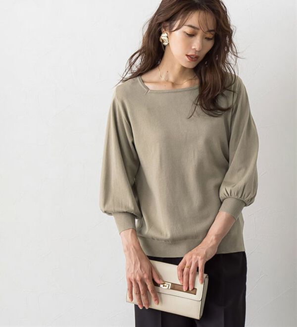 Pierrot（ピエロ）の「【選べるネック】シルクタッチバルーンニット（ニット・セーター）」｜詳細画像