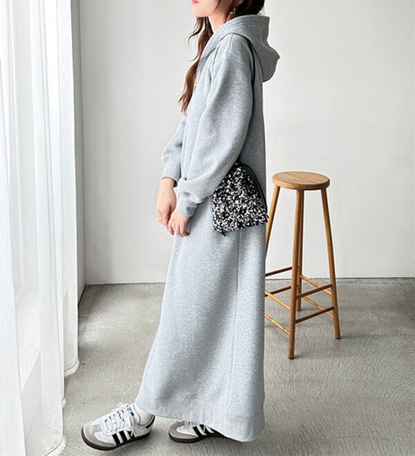 GeeRA（ジーラ）の「【あったか裏起毛】ハーフジップパーカーワンピース（カットソーワンピース）」｜詳細画像