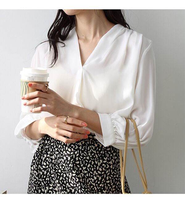 GeeRA（ジーラ）の「シルエットきれい！上品7分袖デザインブラウス（ブラウス）」｜詳細画像